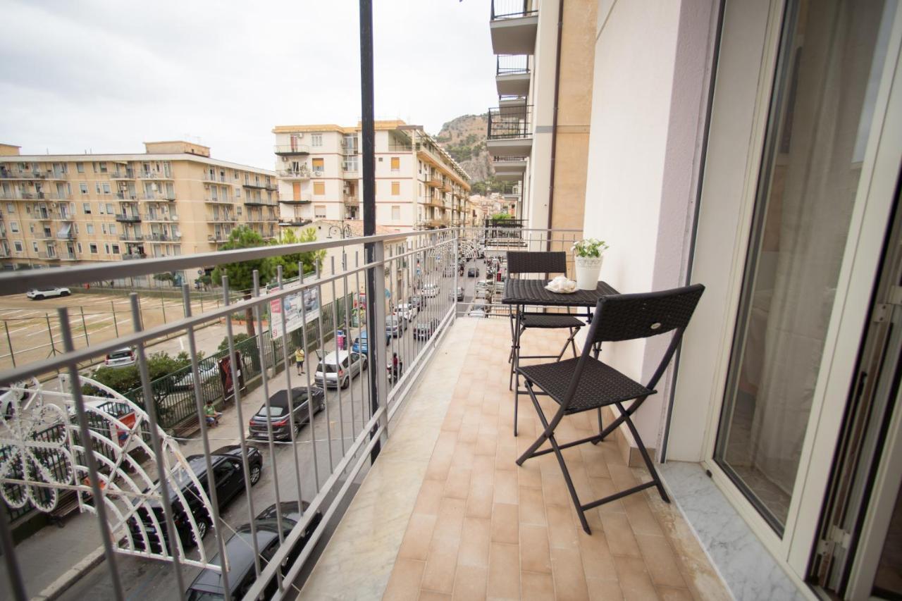 Suite Roma Чефалу Екстериор снимка