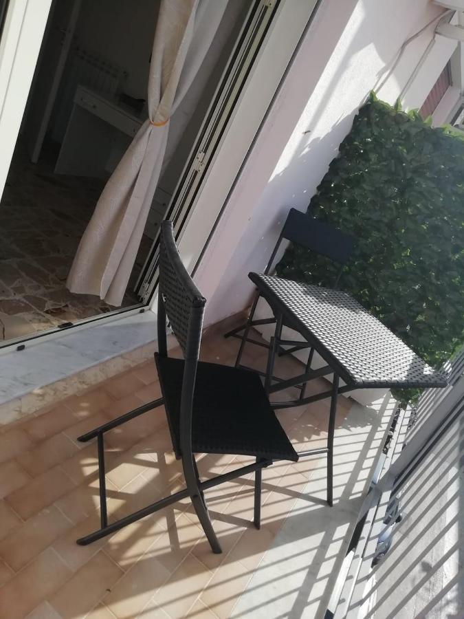 Suite Roma Чефалу Екстериор снимка