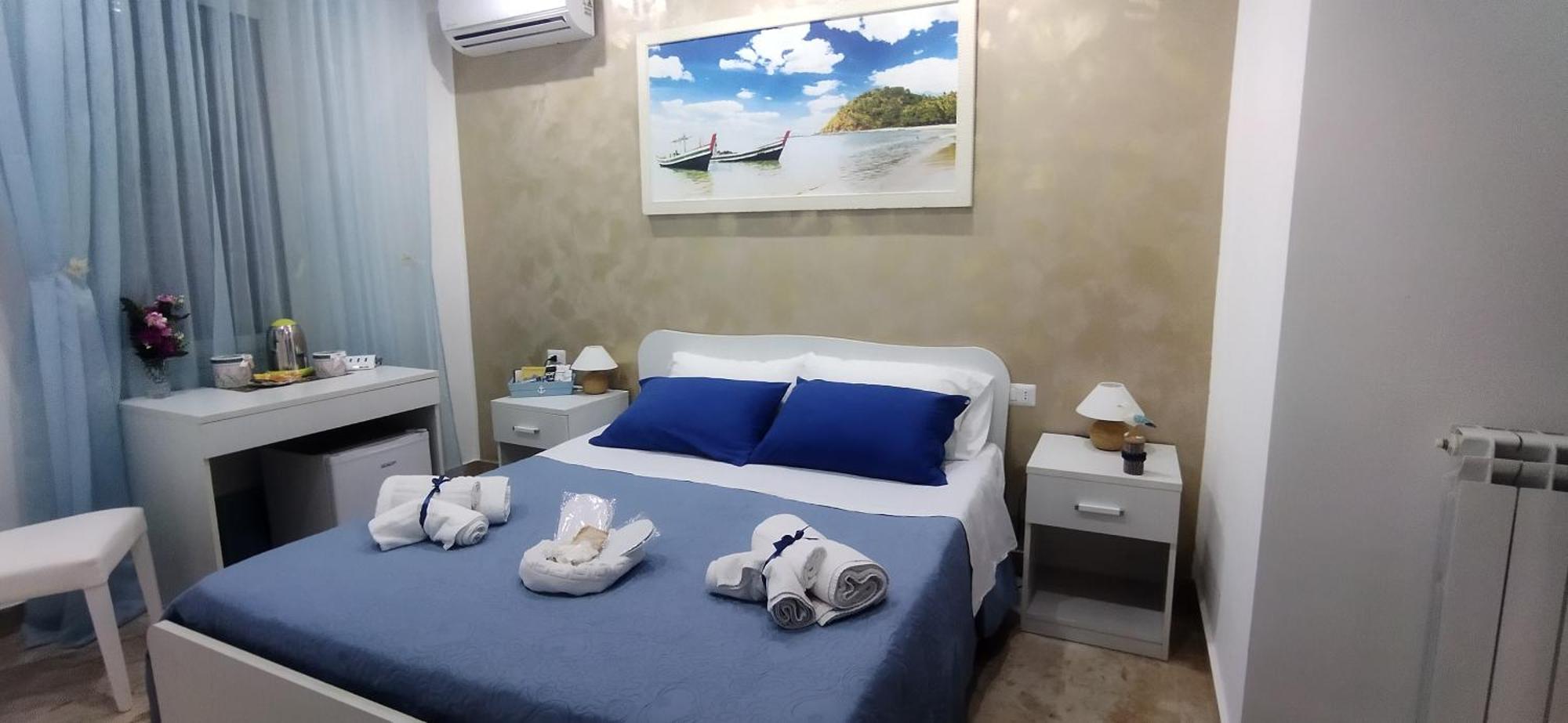Suite Roma Чефалу Екстериор снимка