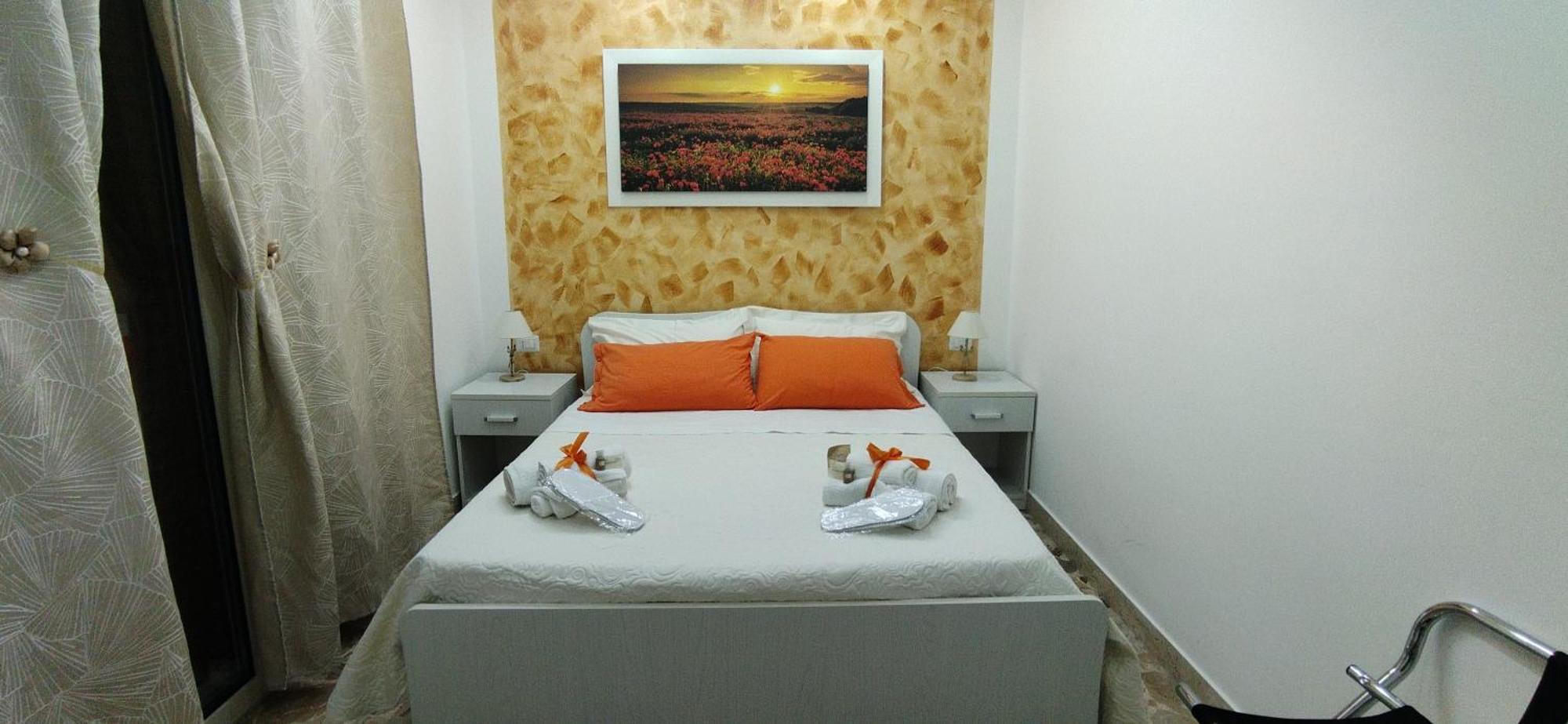 Suite Roma Чефалу Екстериор снимка